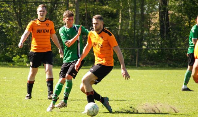 Waskemeer 6 wint ook ruim de return tegen Haulerwijk 3