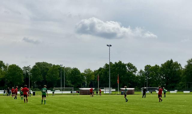 JO17 delft in de tweede helft het onderspit tegen Zevenhuizen