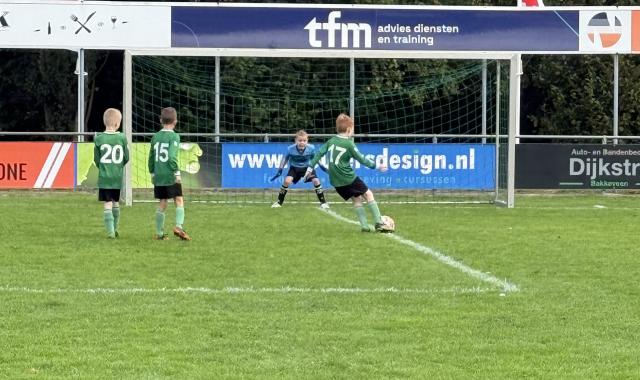 JO9-1 zet doelpuntenmars door tegen Marum JO9-2