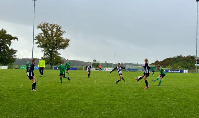 Moedig JO12 niet opgewassen tegen sterk Roden