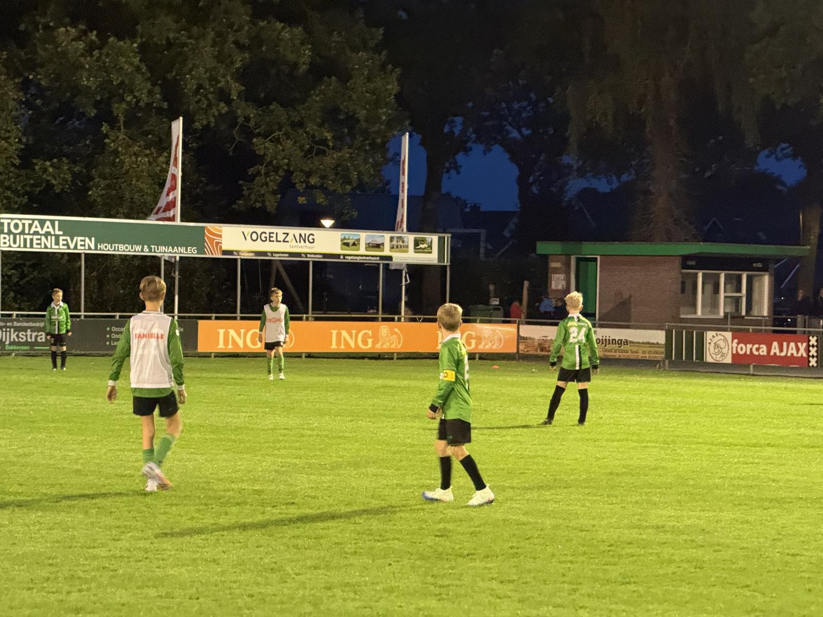 JO11 laat zich in tweede helft van zijn goede kant zien tegen TFS
