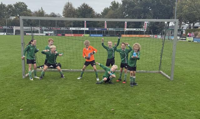 JO9-1 wint overtuigend van TLC JO9-2