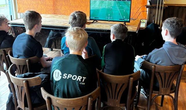 Geslaagd FIFA toernooi voor de jeugd