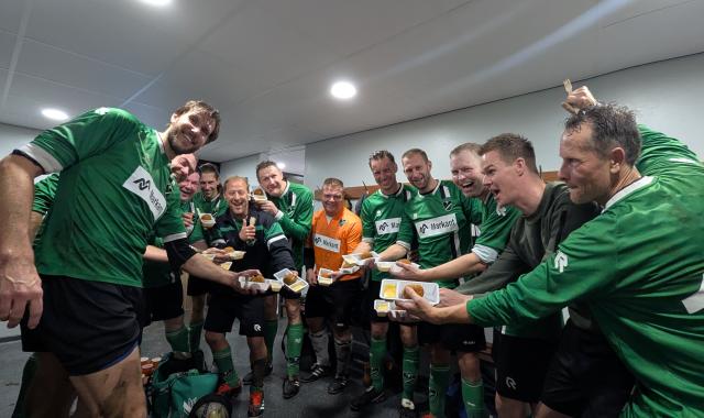 Herfstachtig weer en een kansen festival met als ultiem ingrediënt tot de overwinning de eierbal