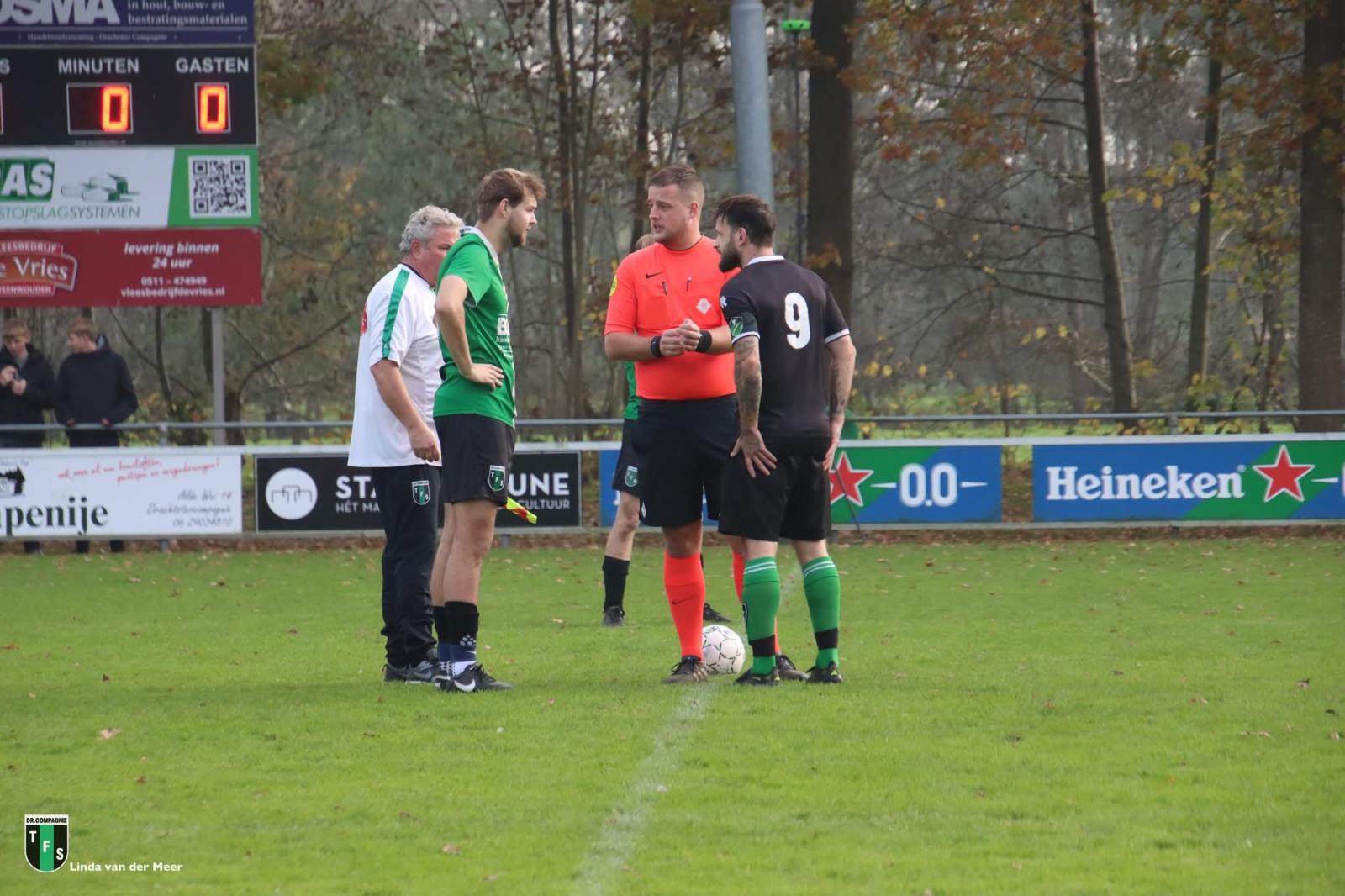 Hekkensluiters houden elkaar in evenwicht