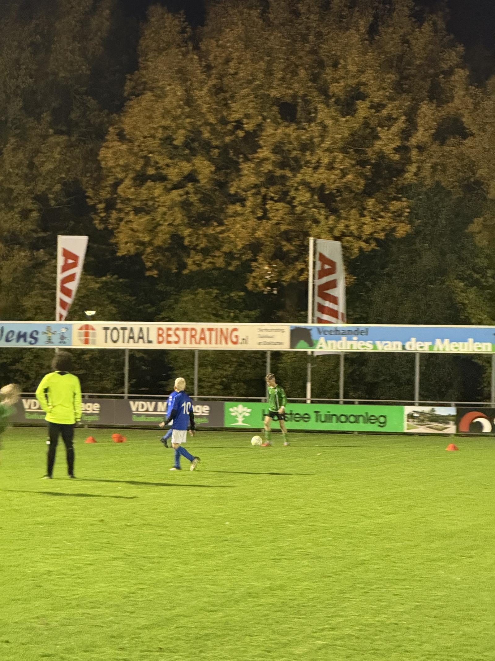 JO11 komt net te kort tegen ONB