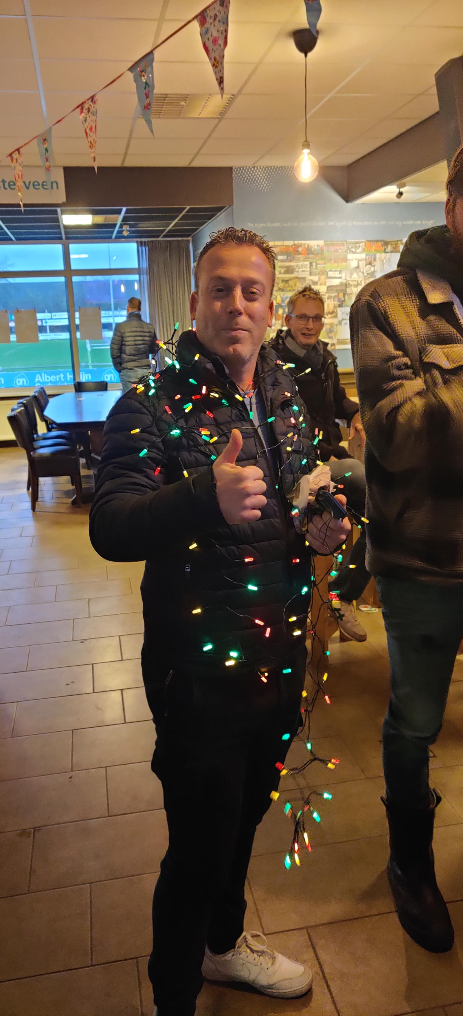 Hendrik Haaisma geeft Waskemeer 5 kleur