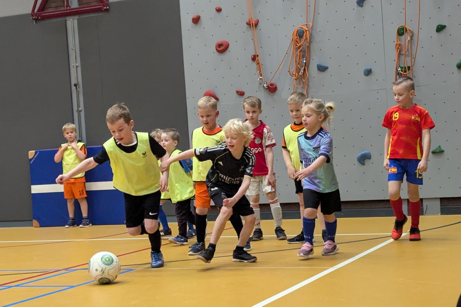 Kabouters trappen voetbaljaar 2026 af