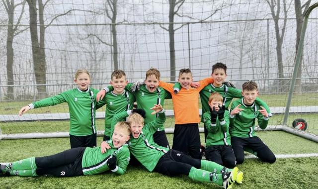 JO11 overtuigd in derby tegen Bakkeveen!