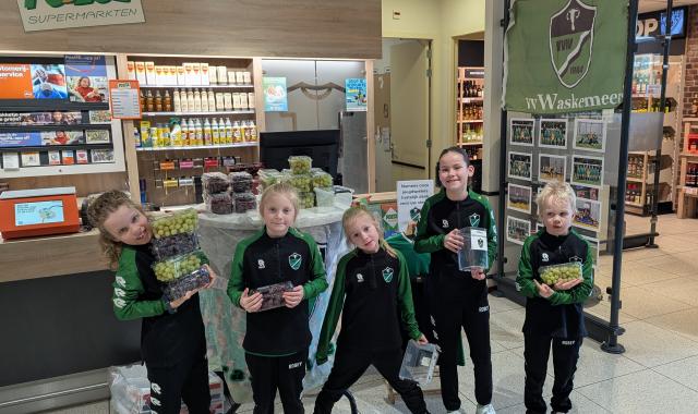 Geslaagde verkoopdag in Poiesz Bakkeveen