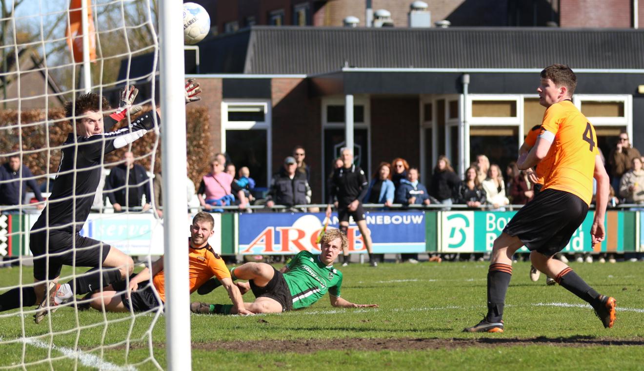 Paasderby tussen Boven en Beneden eindigt onbeslist