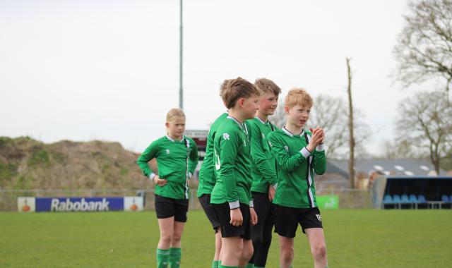 Jo-11 start fase met ruime overwinning op Zevenhuizen