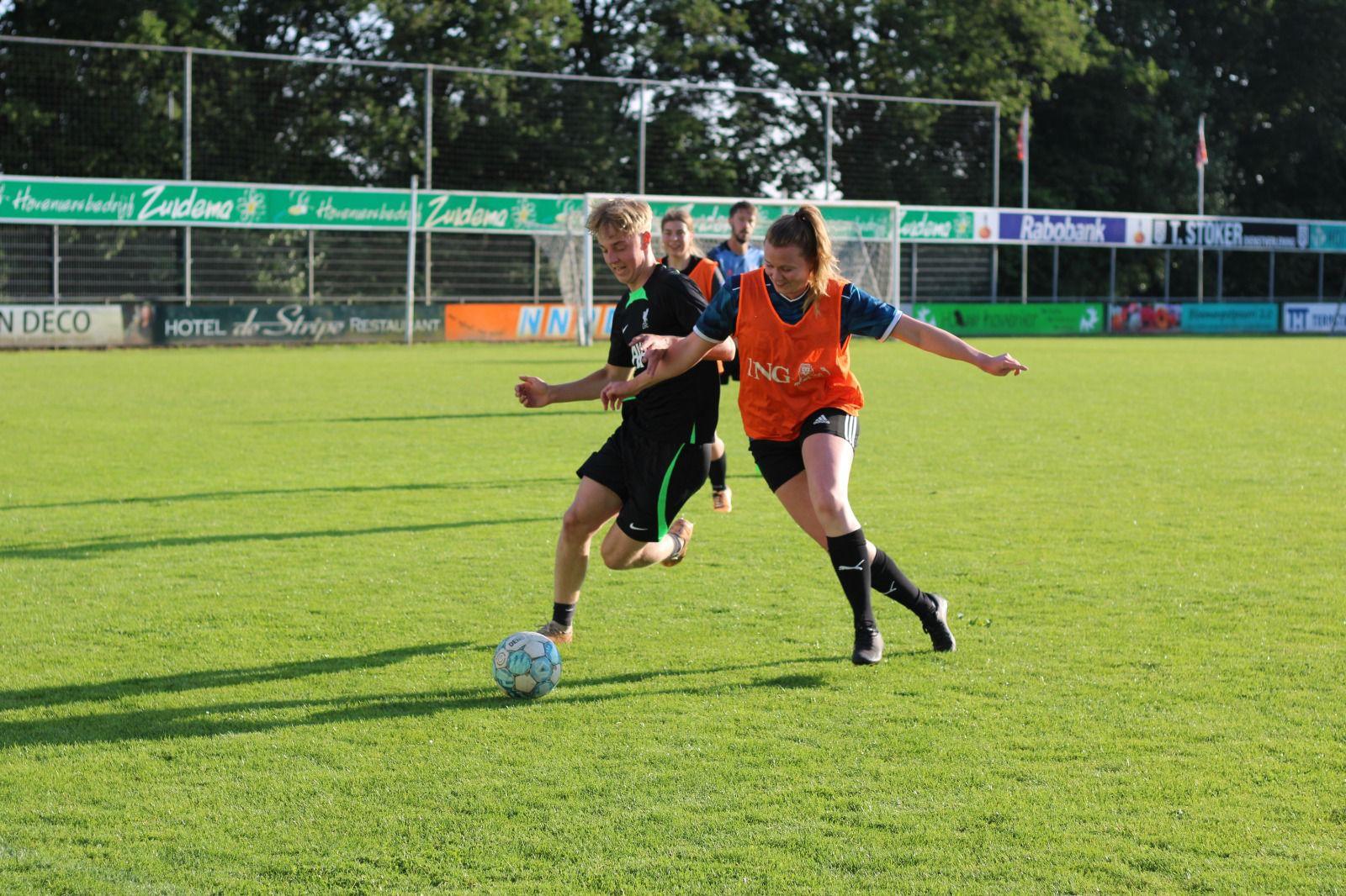 Senioren sluiten seizoen af met onderling toernooi